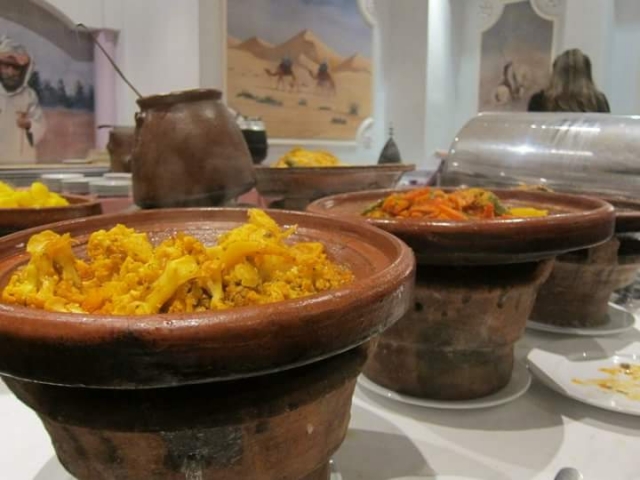 タジン鍋　モロッコ　料理